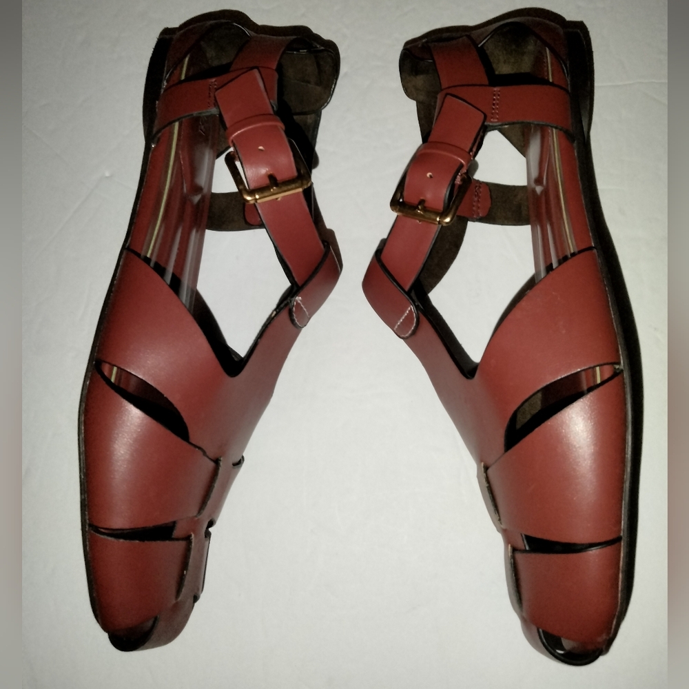 Zara (Size 39) Burgundy Wine Faux Leather Strap Buckle Flat Fisherman Sandals